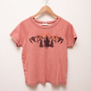 H.I.P Mountain graphic tee